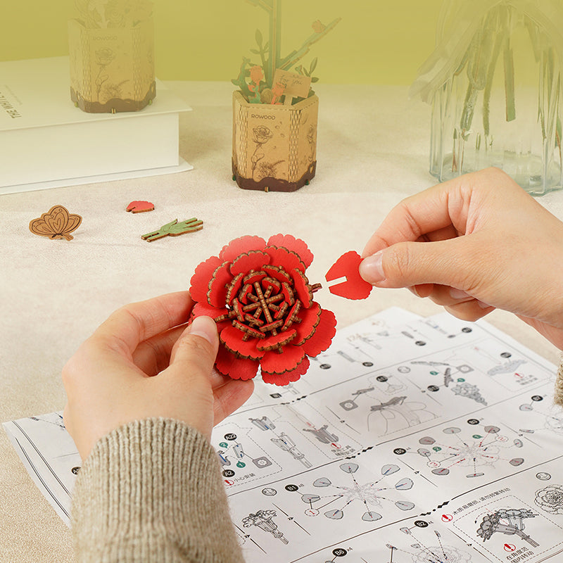 Rowood DIY 3D Wooden Flower Puzzle  Red Carnation Model Decoration TW052