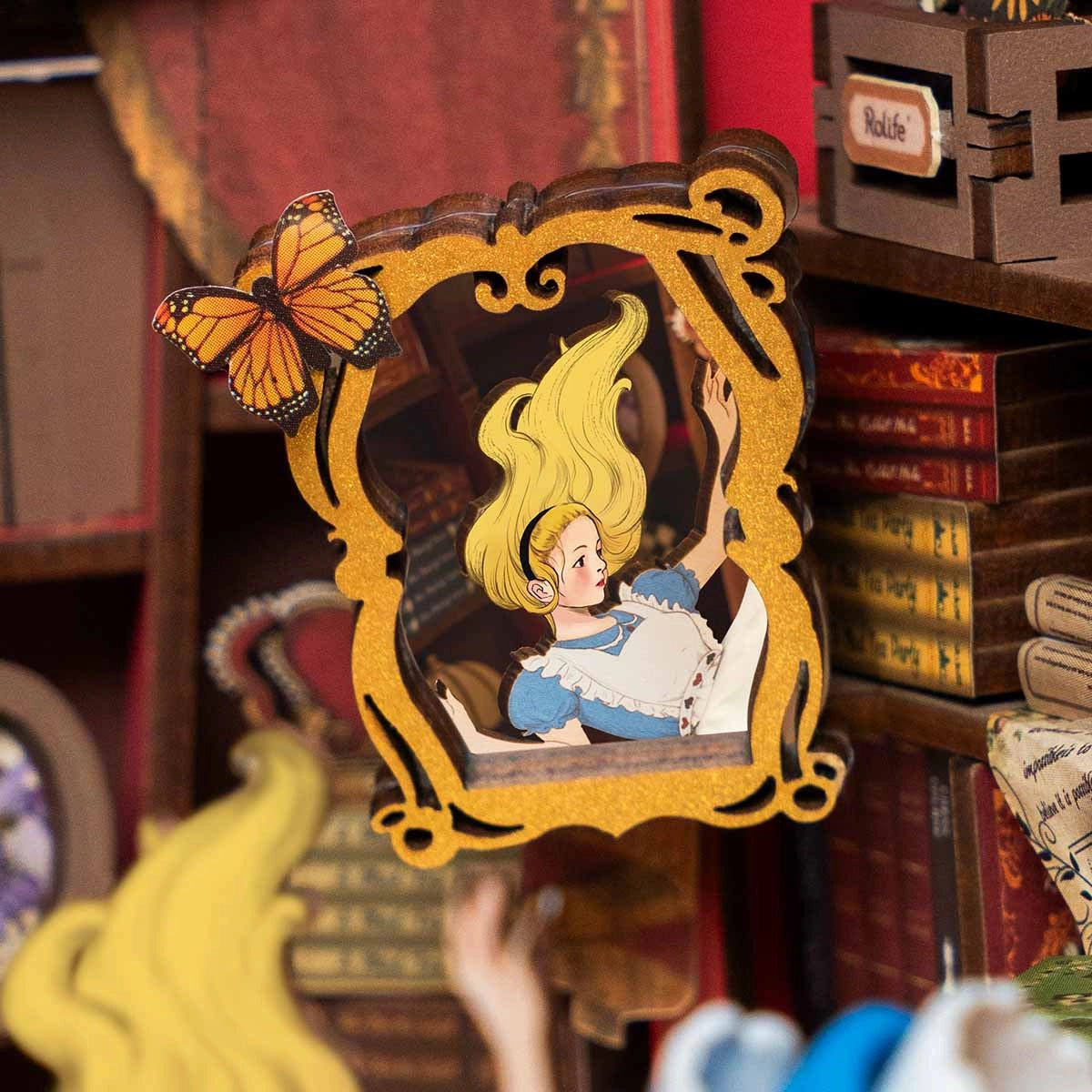 Rolife DIY Book Nook Kit - Fall into Wonder TGB12